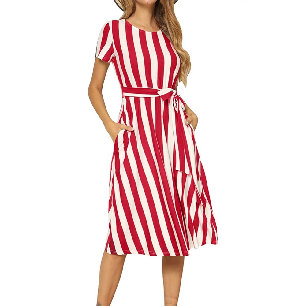 🎉 FINAL PRICE 🎉Levaca red striped dress